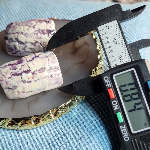 Vintage Ceramic/Porcelain Textured Glazed Stud Earrings - Picture 8 of 9